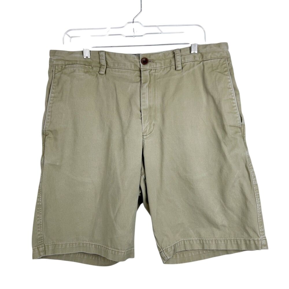 Banana Republic Shorts Men 35 x 10 Khaki Flat Front Chinos Walking Casual Bottom